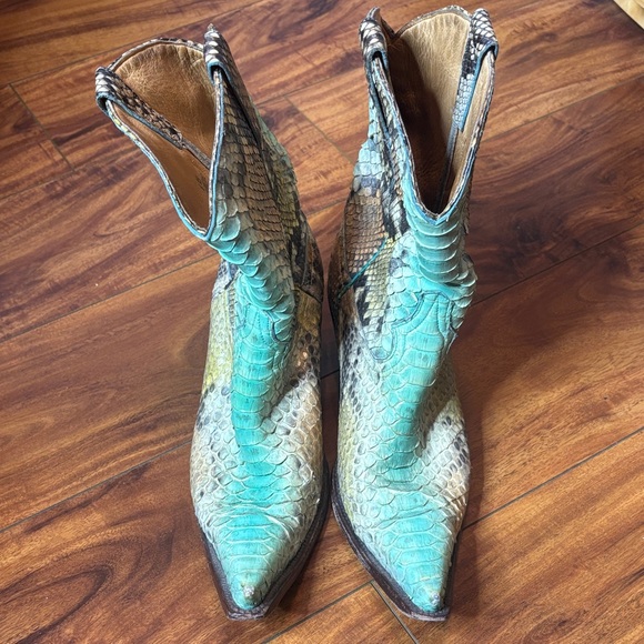 Old Gringo for BOOT STAR Hand Dyed Python Cowboy Boots! - Picture 3 of 12